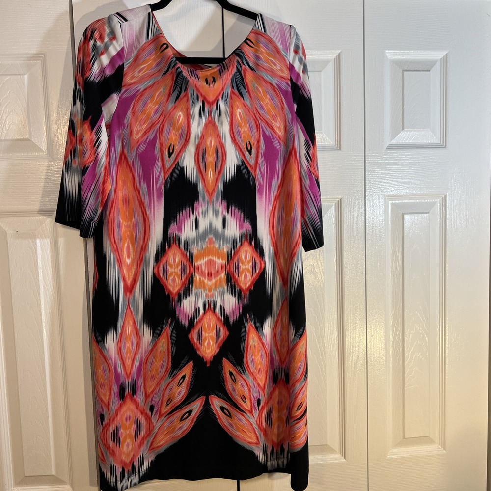 Chico's Abstract Print Dress  3/4 Sleeves Women's Size 2 / US L Beautiful Colors